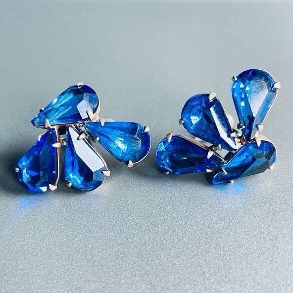 Vintage Blue Rhinestone Crystal Cluster Sterling Silver Clip On Screw Ea… - Picture 1 of 7
